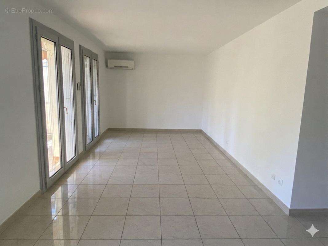 Appartement à MIRAMAS