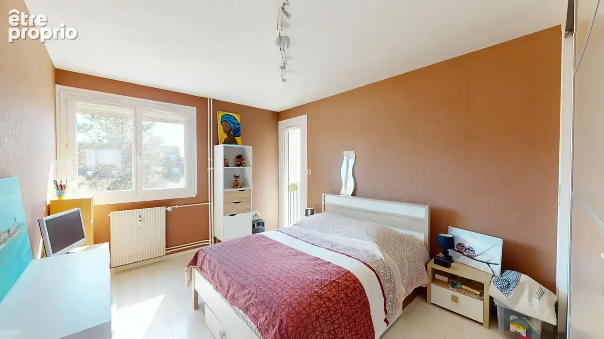 T2 avec balcon et annexes - photo 5
