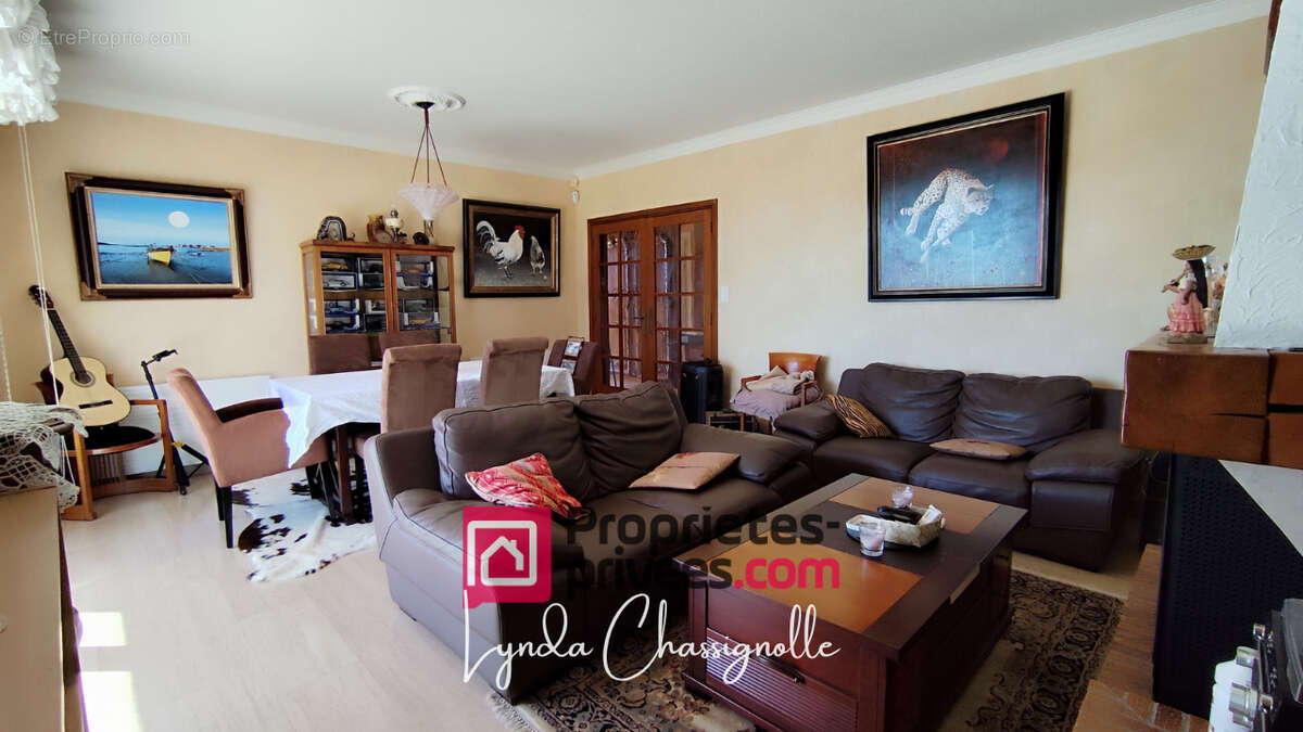 Maison à Riorges - Grand Garage + dépendance - photo 10