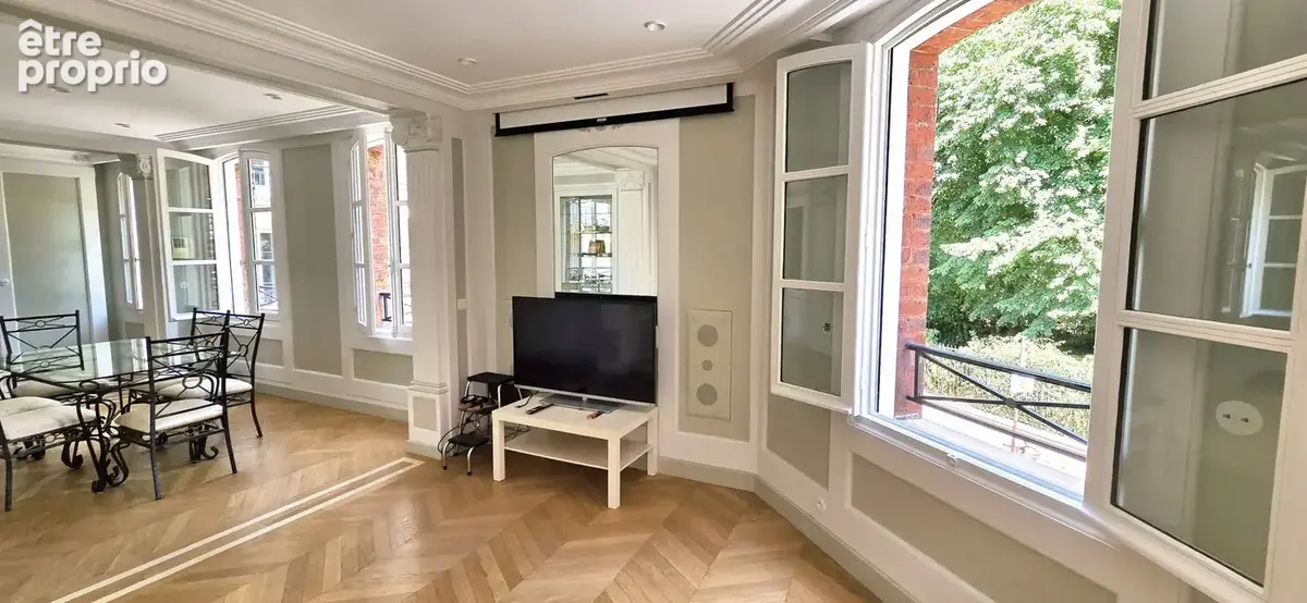 Maison 5 pièces 140 m² à vendre à Paris-15e (75015) - photo 2