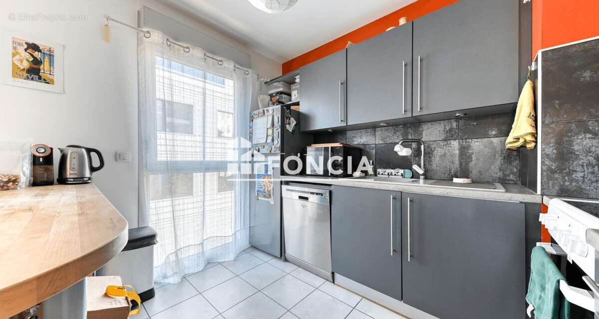 Exclusivité Lyon 6ème - T3 à vendre avec garage - photo 5