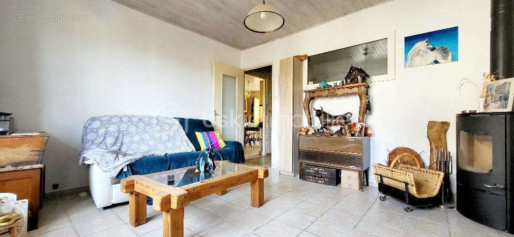 Maison à BEAUCROISSANT