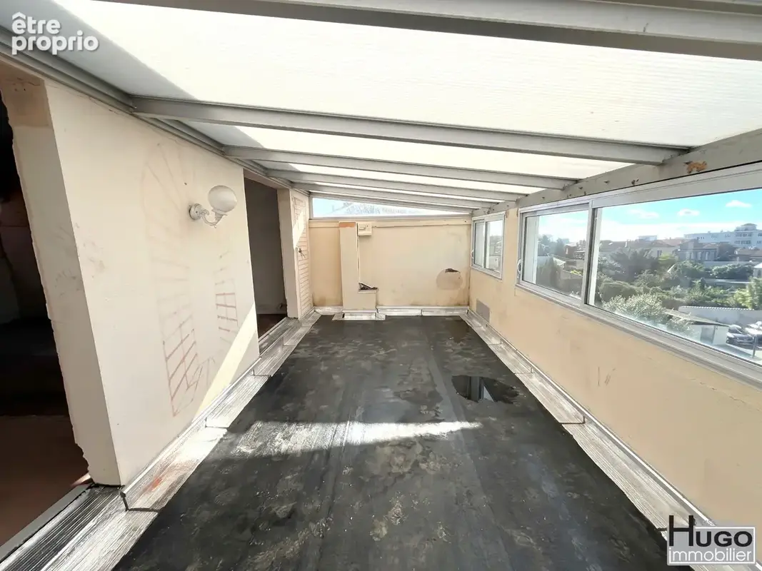 Bordeaux - croix blanche - plateau de 86 m² + terrasse-veranda de 21 m². - photo 9