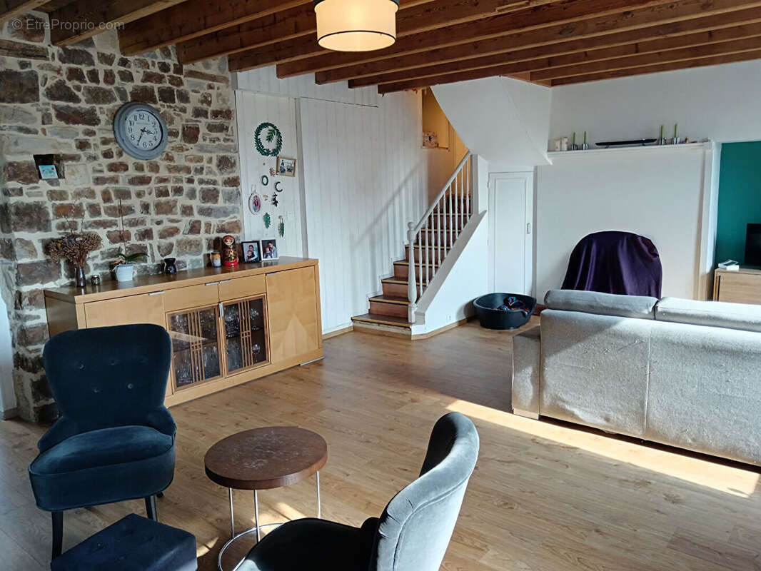 Maison à FIERVILLE-LES-MINES