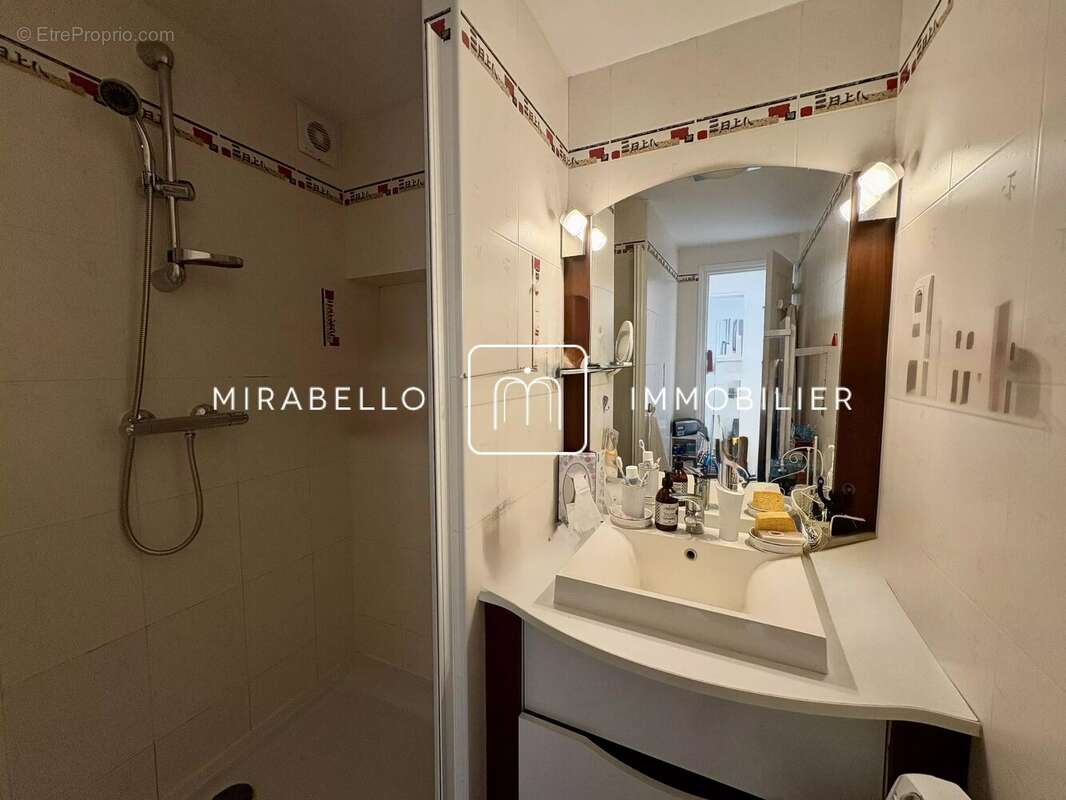 Maison 193 m² à Colomars  - photo 24