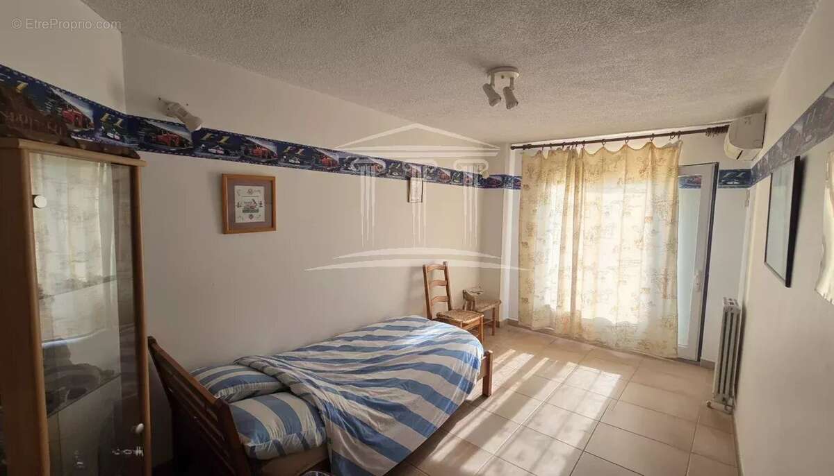 Maison à JONQUIERES