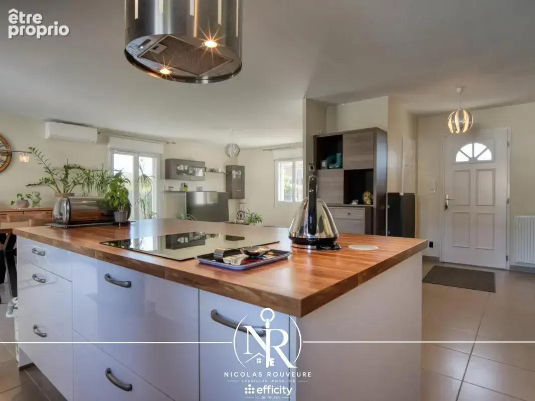 Maison 119 m² à Villette-D'anthon  - photo 12