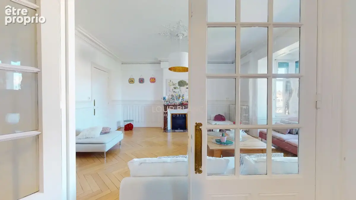 Magnifique appartement Haussmannien idéalement situé - photo 12