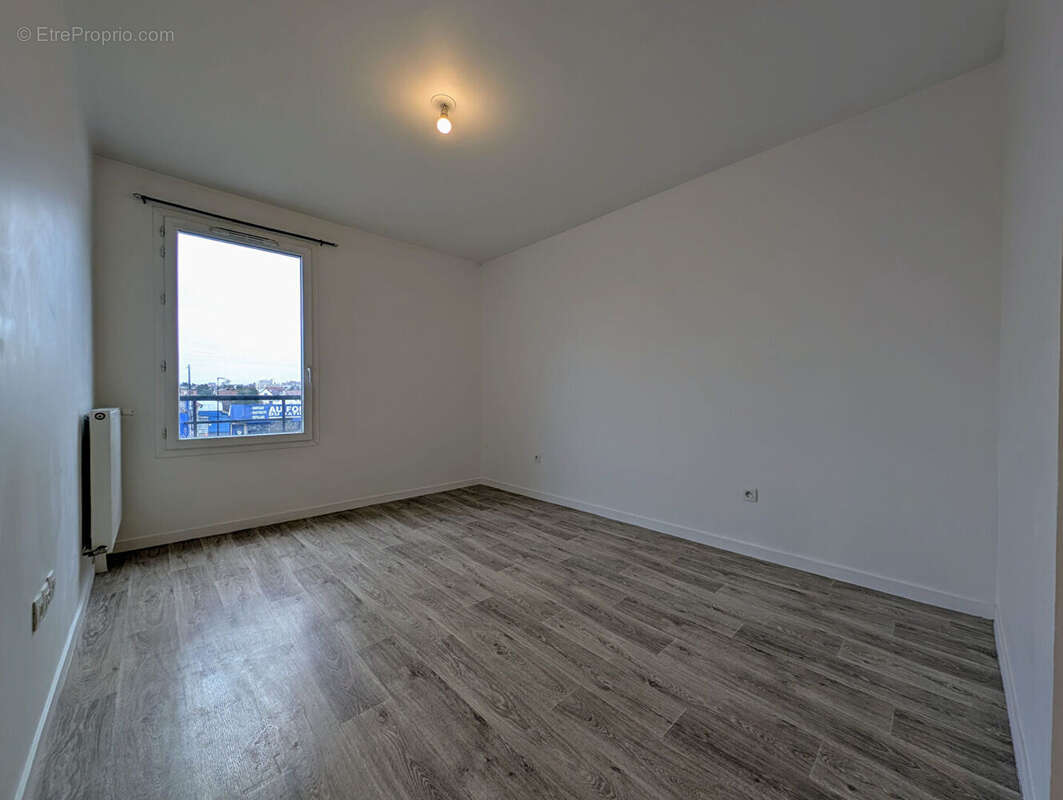 Appartement à SARTROUVILLE