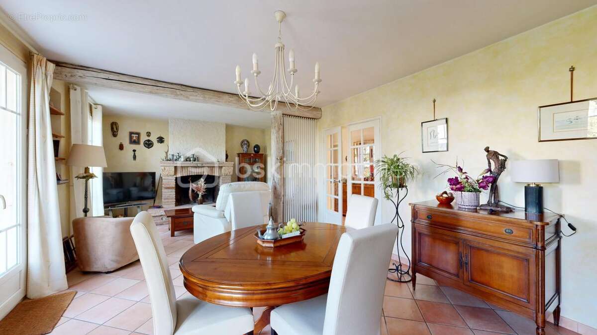 Maison à ESCALQUENS