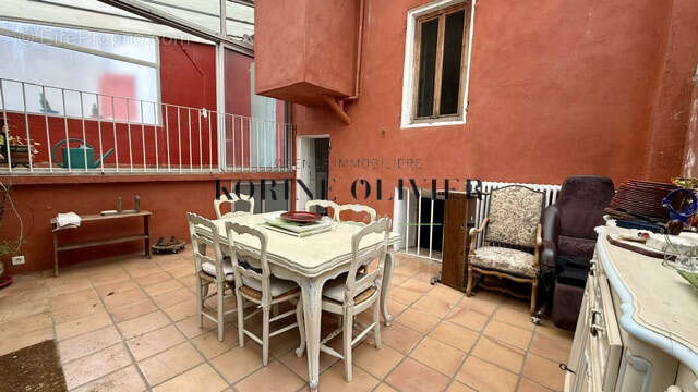 Maison à PEYROLLES-EN-PROVENCE