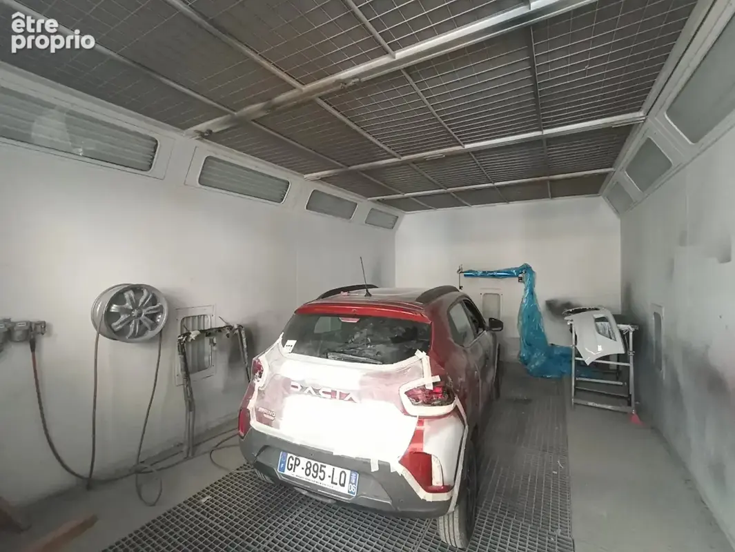 Garage Automobile 135 m² SLV - photo 3