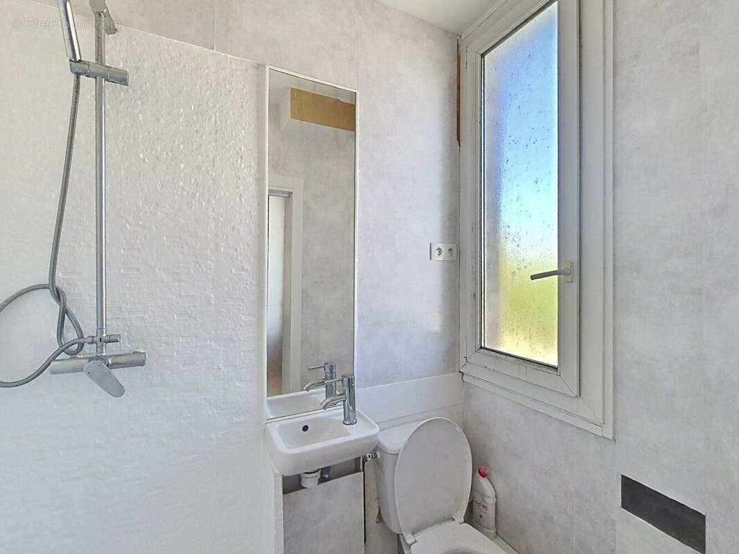Photo 8 - Appartement à ISSY-LES-MOULINEAUX