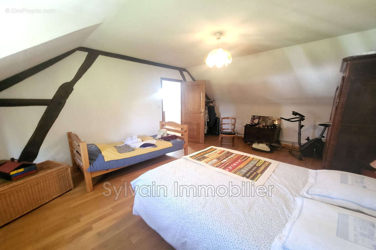 Maison 120 m² à Hanvoile  - photo 7
