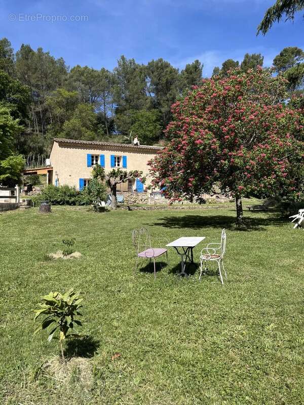 Maison à SALERNES