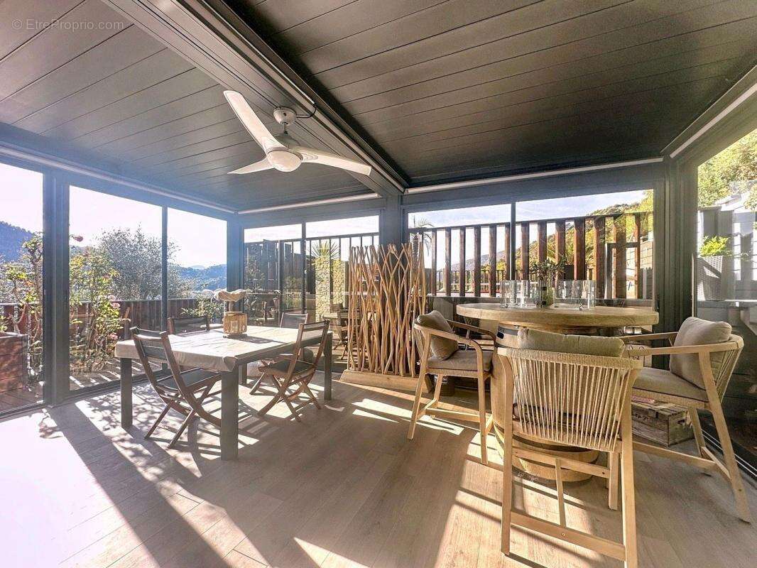 Maison à SAINT-MARTIN-DU-VAR