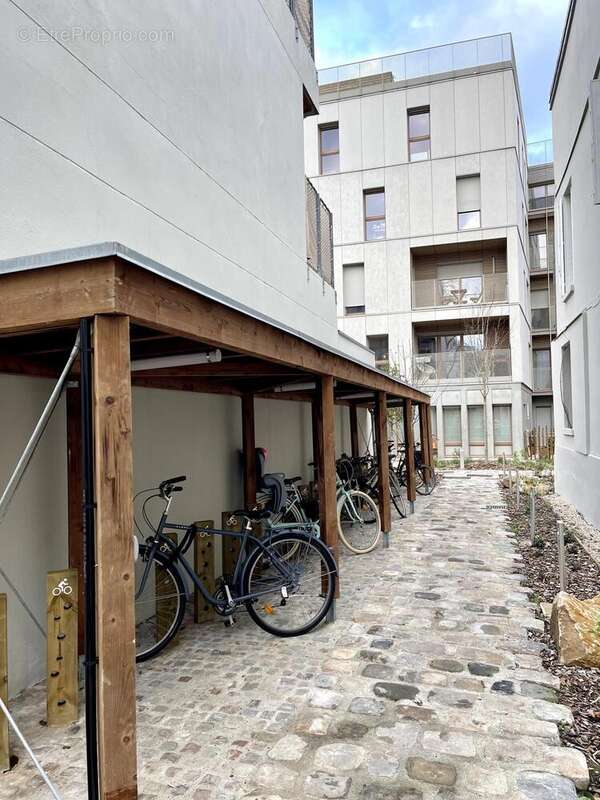 Photo 8 - Appartement à PARIS-20E