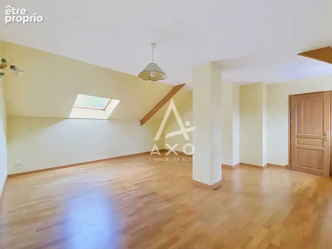 Maison familiale 5 pièces avec sous-sol total et jardin arboré de 900 m²  Beauvais, quartier Marissel - photo 11
