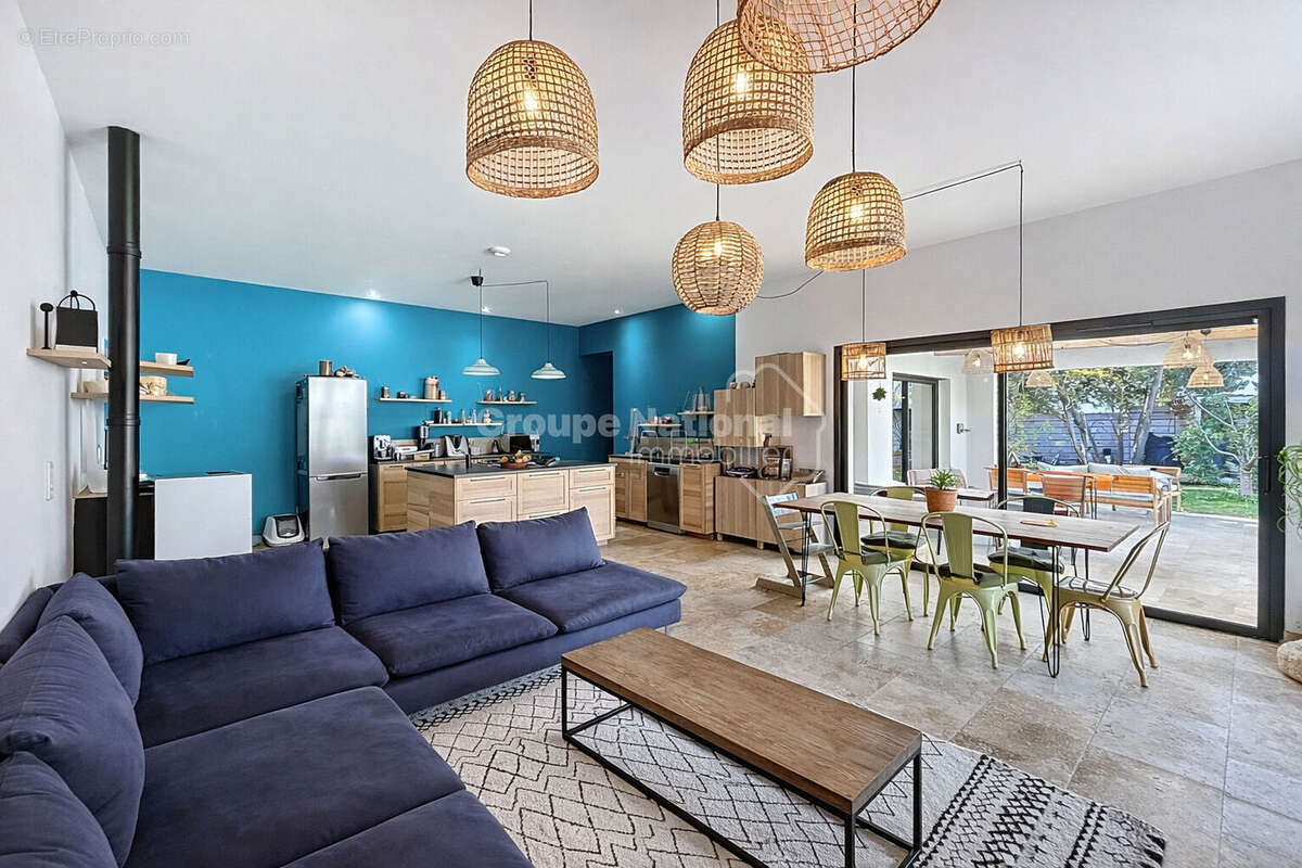Maison contemporaine de plain-pied 130 m² Jardin & prestations premium Montfavet - photo 4