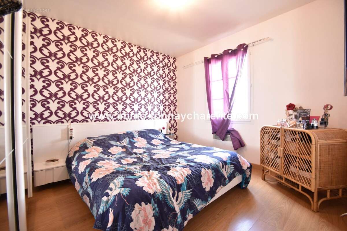 Maison à TONNAY-CHARENTE