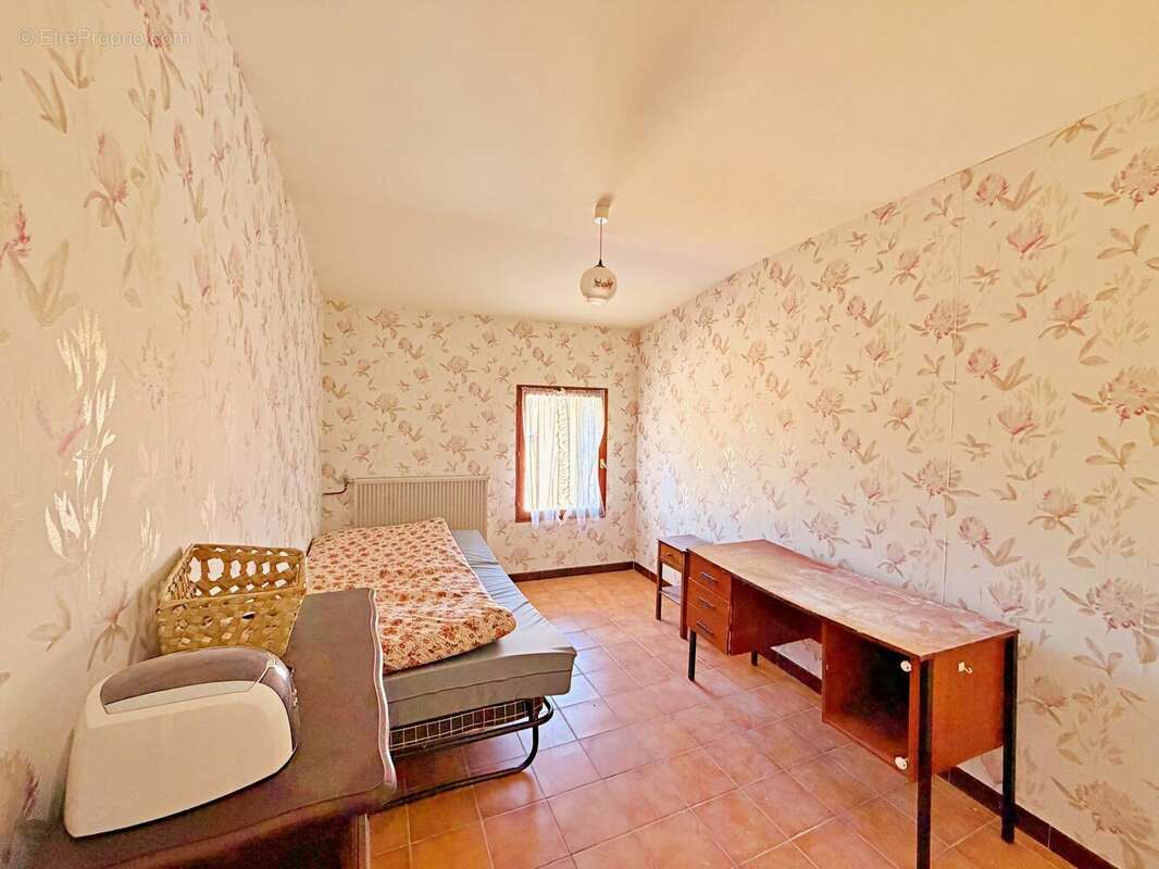 Maison 147 m² à Montelier  - photo 9