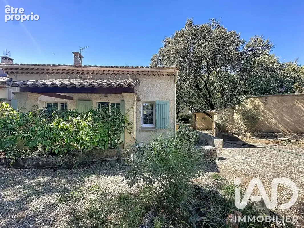 Photo 1 - Maison à VERS-PONT-DU-GARD