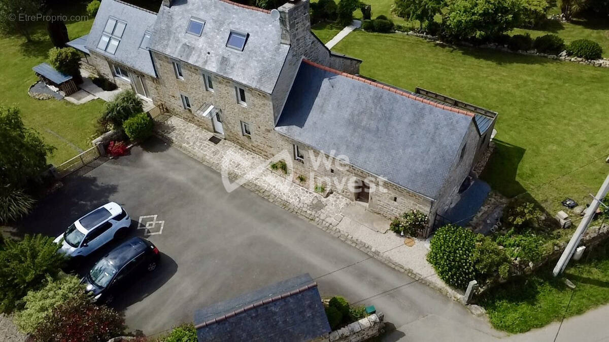 Maison à PLUZUNET