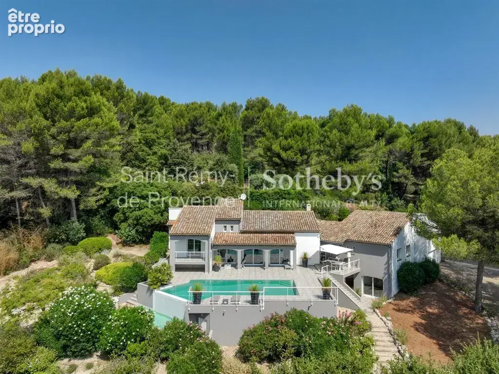 Propriété  avec vue panoramique exceptionnelle sur les Alpilles et le Ventoux - photo 3