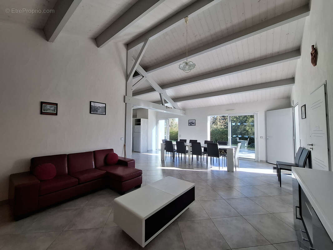 Maison à BOIS-DE-CENE