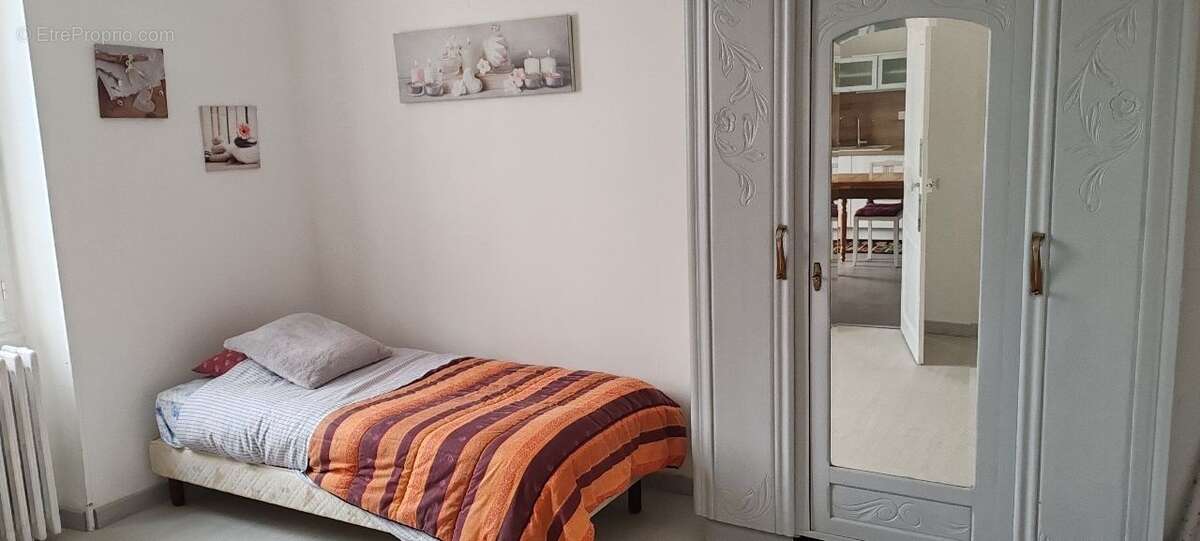 Maison à CHALETTE-SUR-LOING