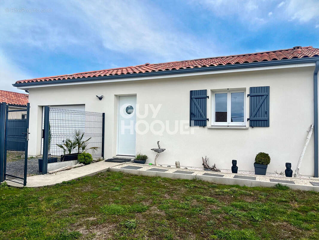 Maison à MAGESCQ