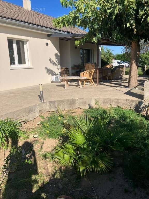 Maison à MARGERIE-CHANTAGRET