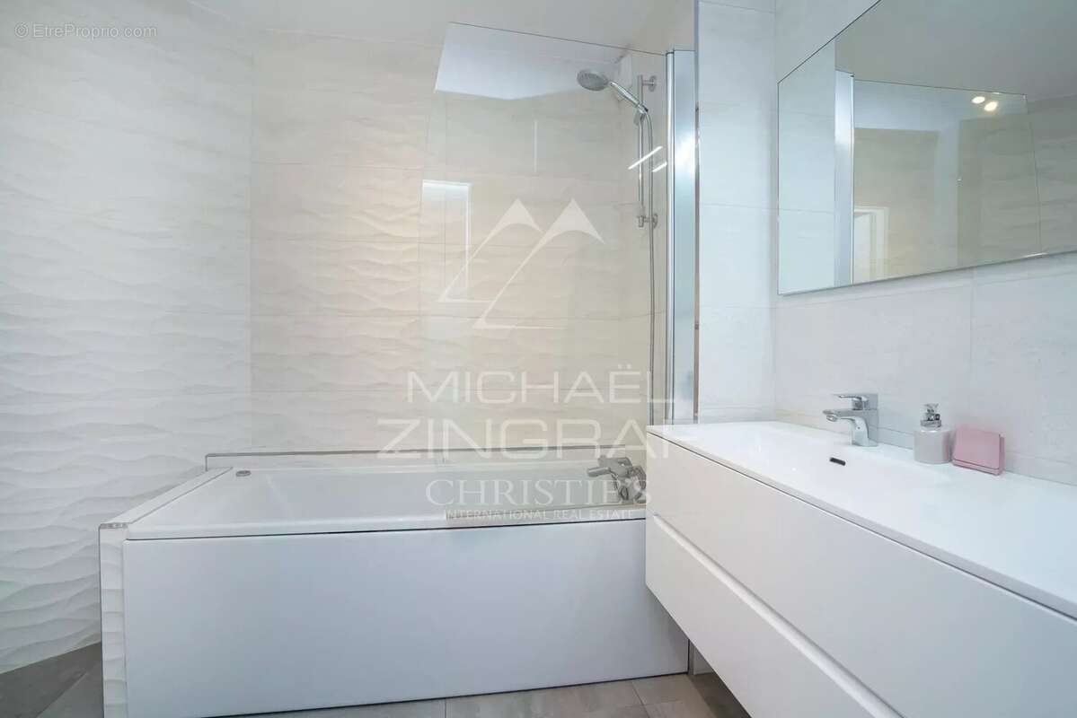 Appartement à SAINT-TROPEZ