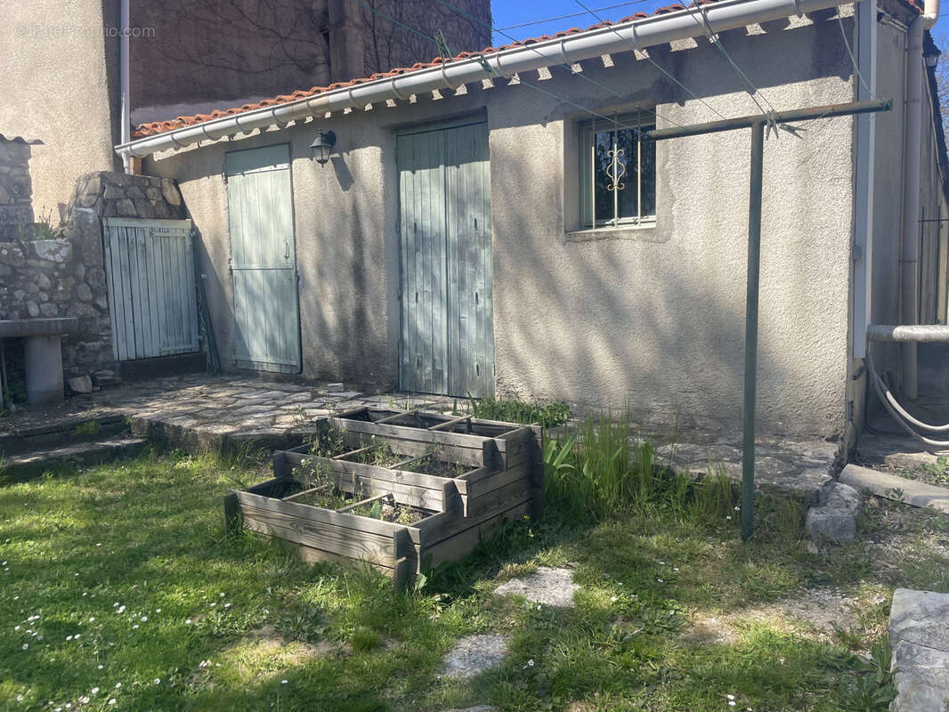 Maison à LAROQUE