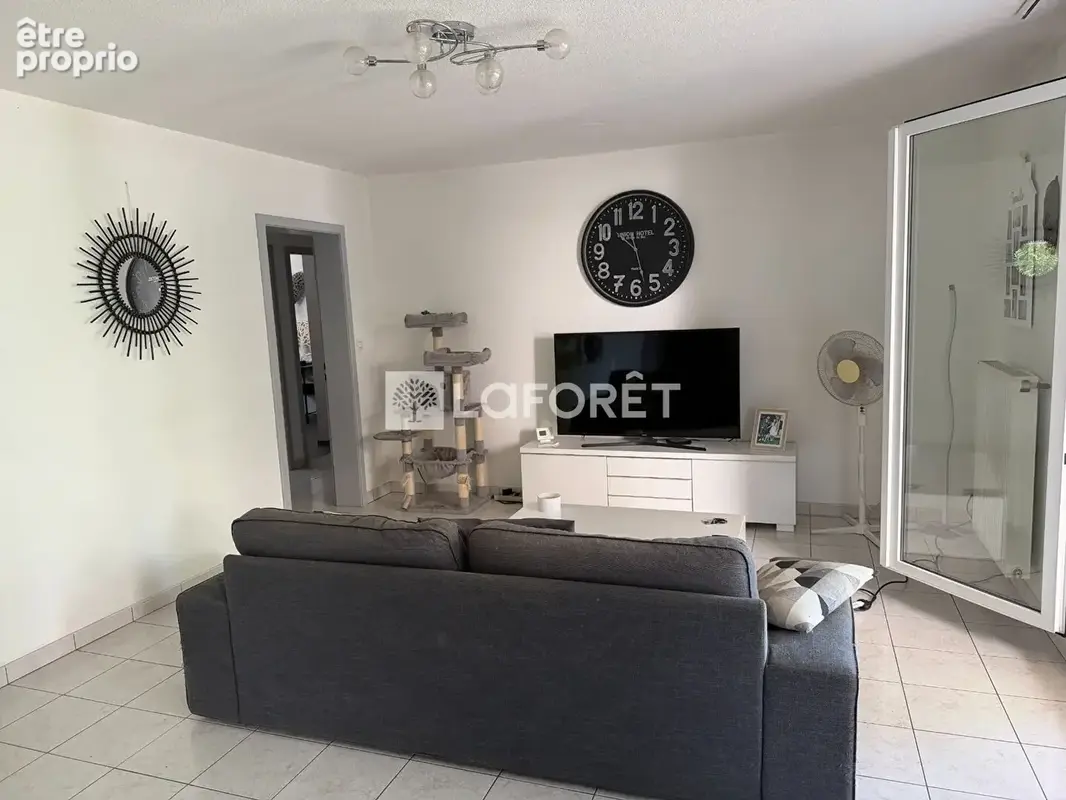 Appartement Saint Louis 4 pièce(s) 82.64 m2 - photo 3