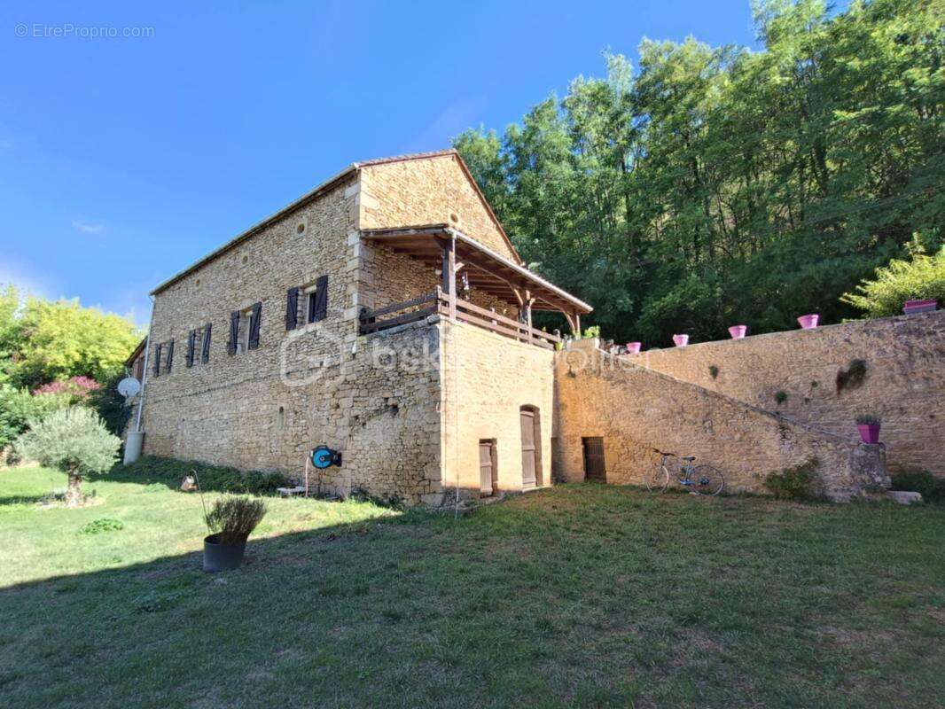 Maison à COUX-ET-BIGAROQUE