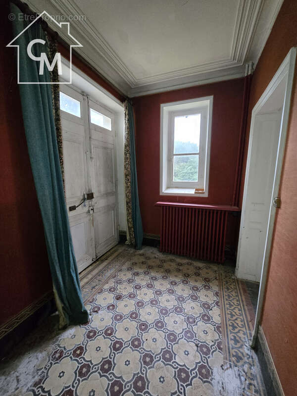 Maison à LESIGNY