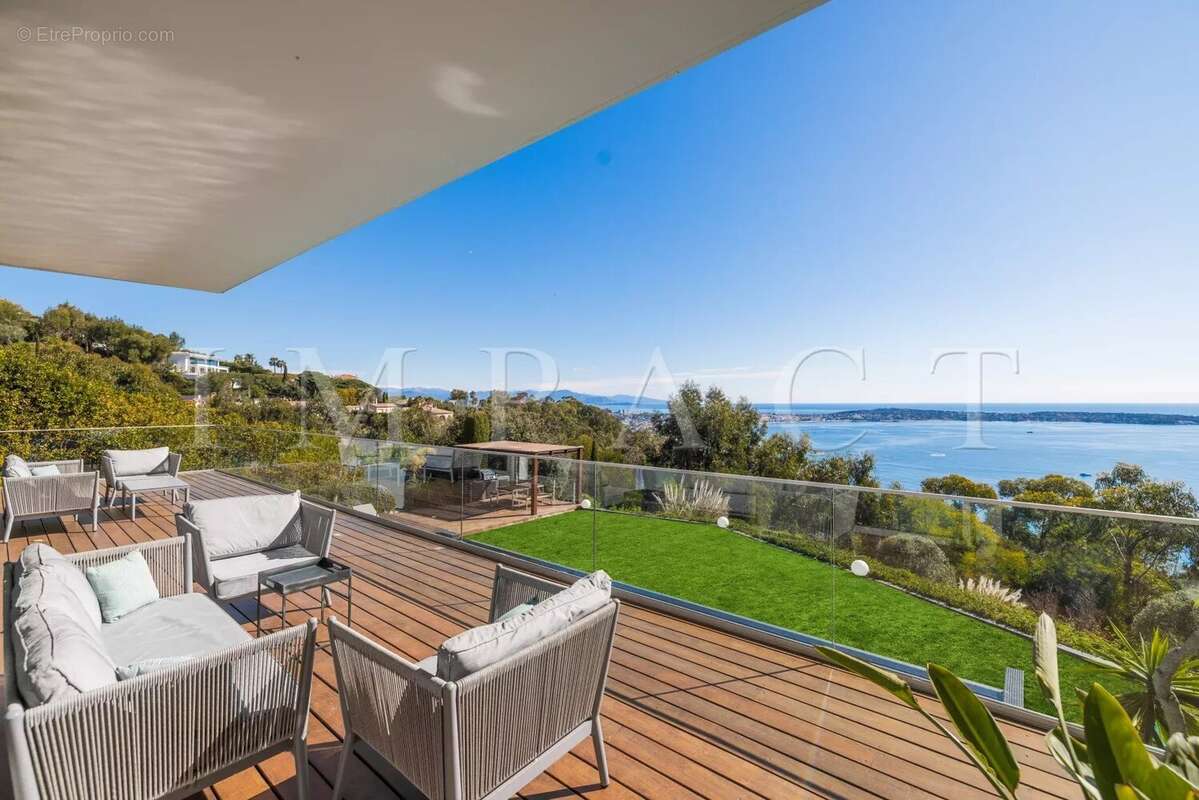Maison à CANNES