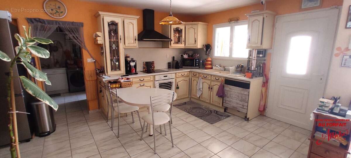 Belle maison T5 avec piscine dans quartier résidentiel calme - photo 5