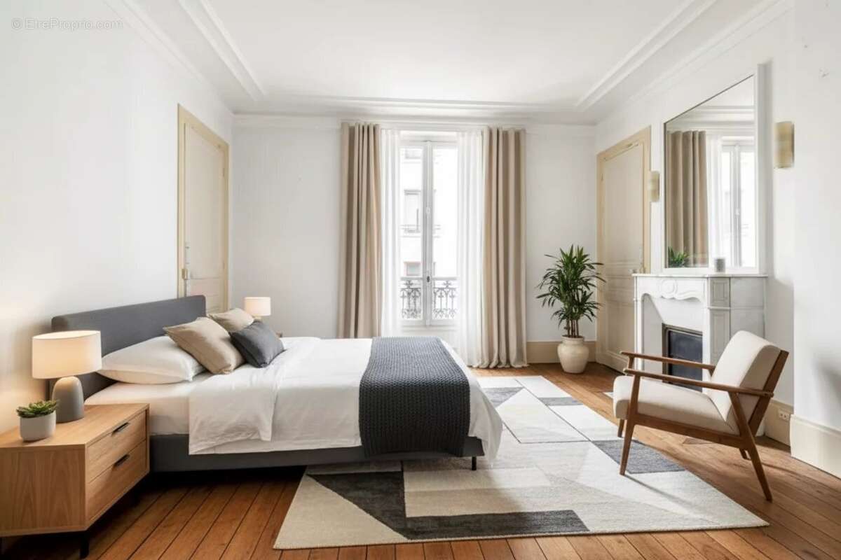 Appartement à PARIS-16E