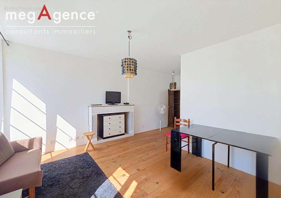 Entre caen et la mer – maison de caractère avec dépendances et revenus locatifs - photo 7