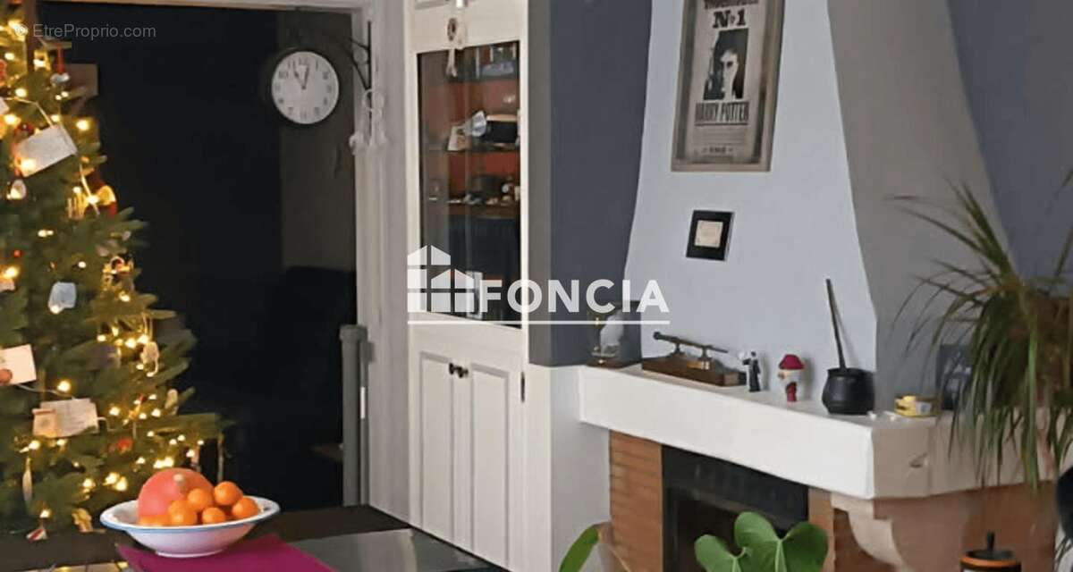 Maison à SAINT-PIERRE-DES-CORPS