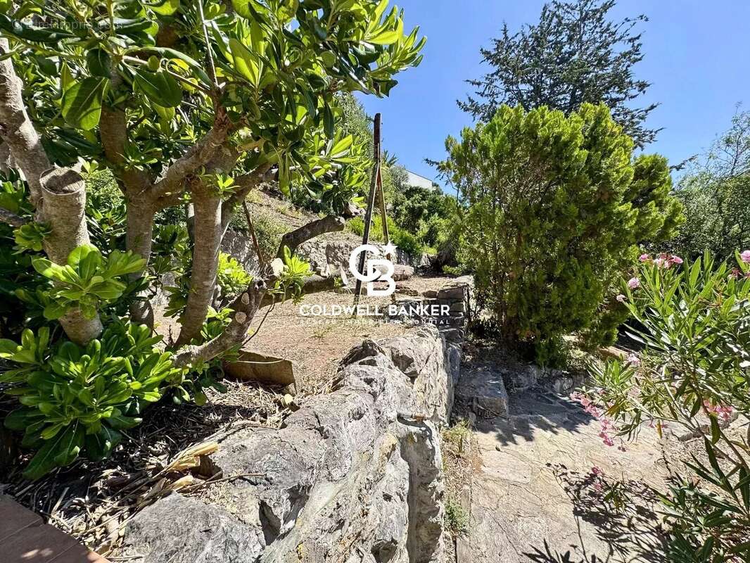 Villa vue mer proche village secteur Paradis Nord - 83320 Carqueiranne - photo 6