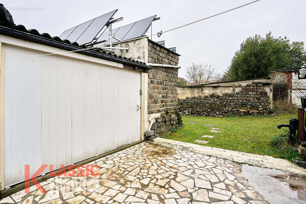 Maison de 150 m² avec Appartement de 34 m², Garage et Jardin - photo 13