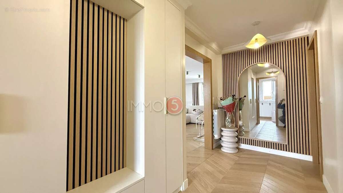 Appartement à LE RAINCY