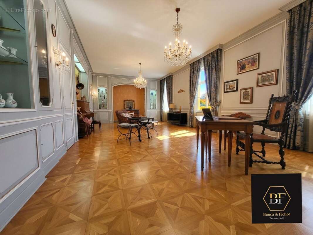 Maison 390 m² à Chagny  - photo 5
