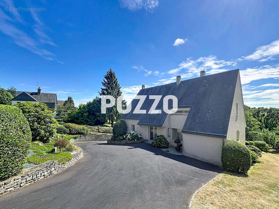 A vendre, maison d'architecte de 9 pieces principales à vire normandie (14500) - photo 3