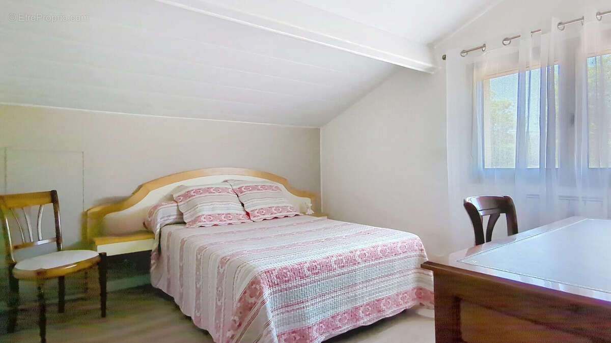 Maison à LE PIAN-MEDOC