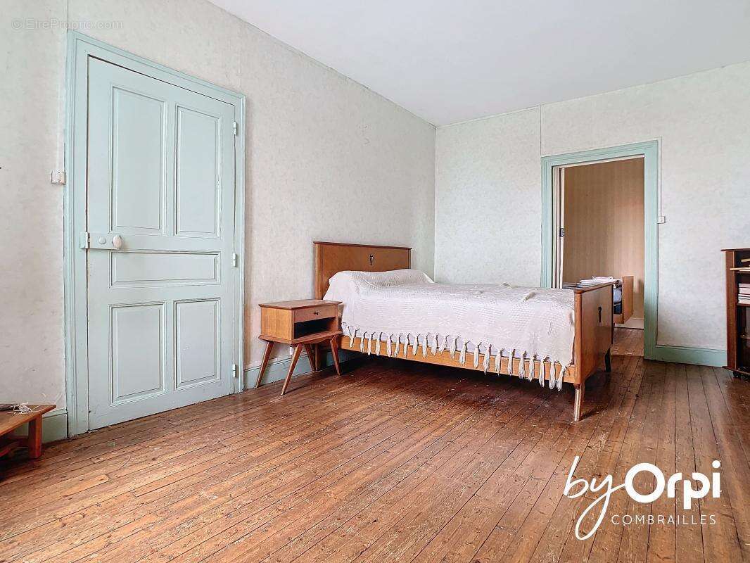 Orpi Combrailles 3890 - photo 12