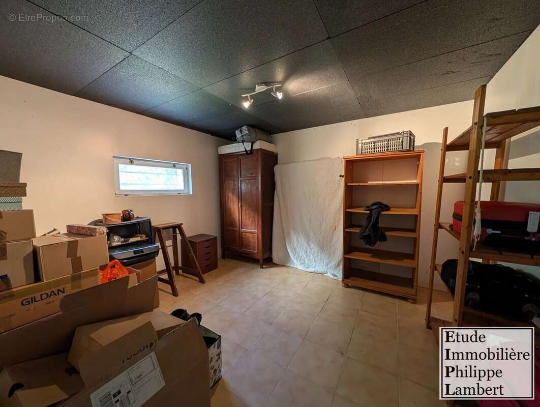 - Maison sur beau terrain arboré- - photo 15